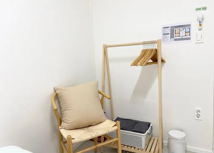 Hongdae Cozy42 4*