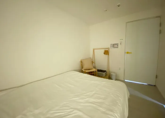 Отель типа "постель и завтрак" Hongdae Cozy42 4*