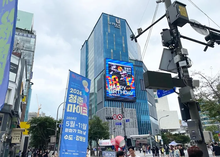 Отель типа "постель и завтрак" Hongdae Cozy42